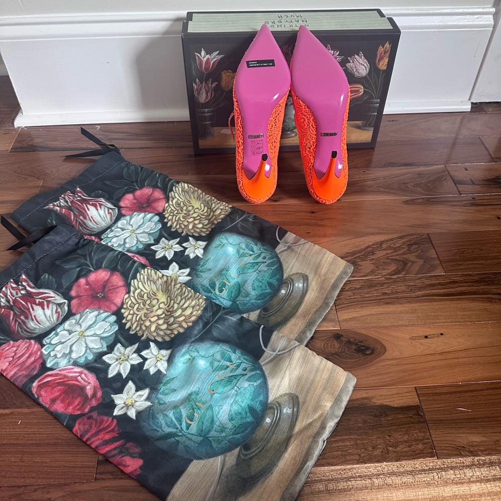 GUCCI Shoes Virginia Lace Mary Jane Pointy Pumps sz 37.5
EU NEW - Picture 7 of 8